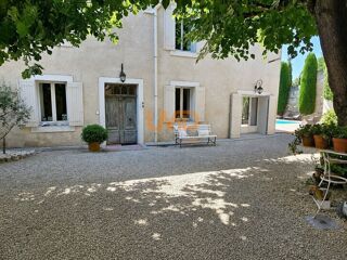 Maison 14 pièces 370 m² · à Velleron · 370 m² · 1 050 000 €