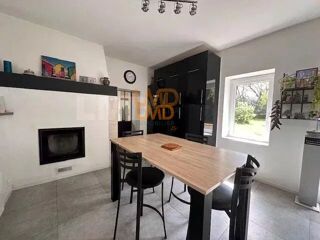  Maison � vendre 9 pi�ces 205 m�