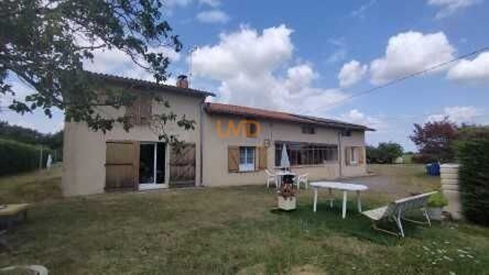 Ferme rénovée 128 m2, plus 1ha de terrain