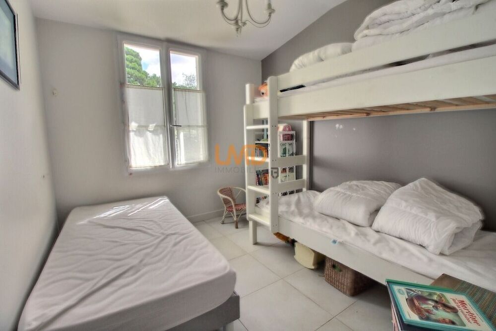 � vendre  Maison Les Portes-en-R� (17880)