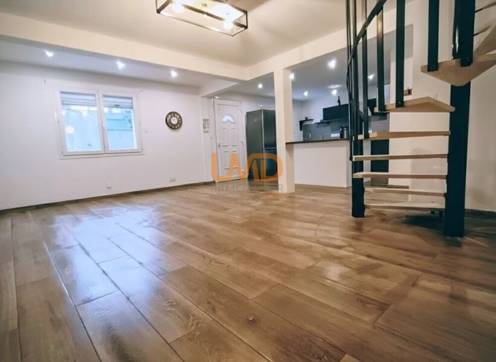Maison de village rénovée, clé en main, localisation idéale