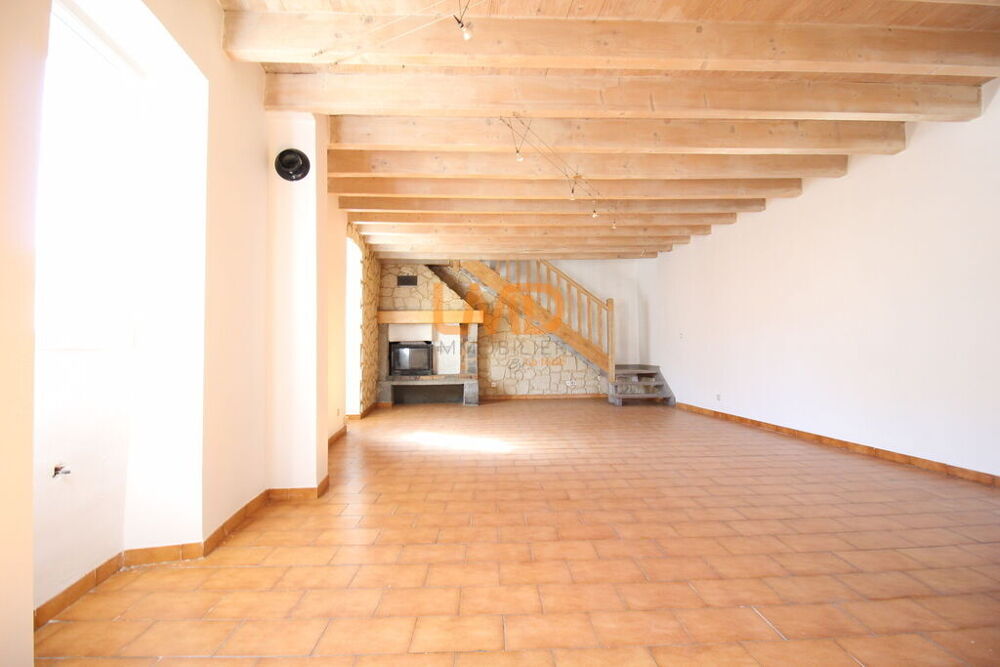Maison de village de 108m², Saint André de Cruzières (07460)