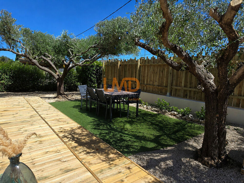 Vente Maison Plain-pied avec piscine chauffée, sans vis-à-vis et proche commo Saint-saturnin-lès-avignon