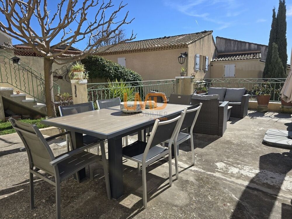 Maison avec appartement indépendant, garage et terrasses, vue Al