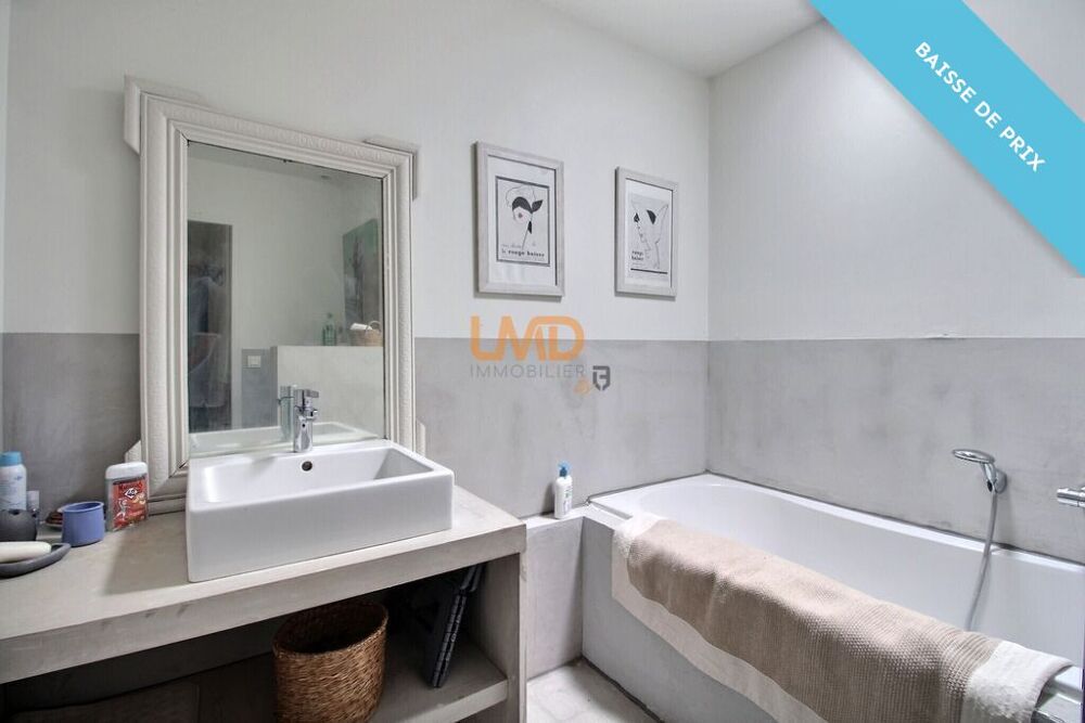 � vendre  Maison Les Portes-en-R� (17880)