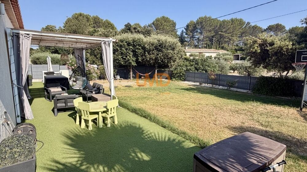 Maison 5 pièces 97 m² · à Trans-en-Provence · 97 m² · 415 000 €