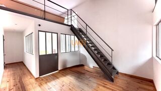  Immeuble à vendre 14 pièces 264 m²