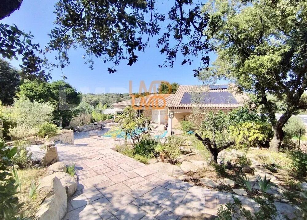 Maison 10 pièces 320 m² · à Nîmes · 320 m² · 850 000 €