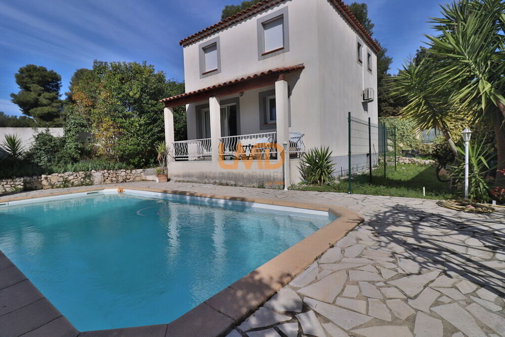 Maison de type 4 avec piscine à Rognac