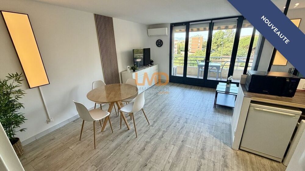 Vente Appartement Studio rénové 35 m² terrasse piscine Fréjus Plage Fréjus