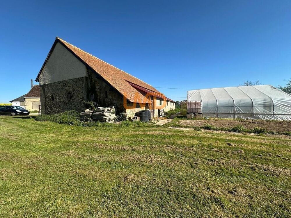 corps de ferme avec une grange de 200 M²