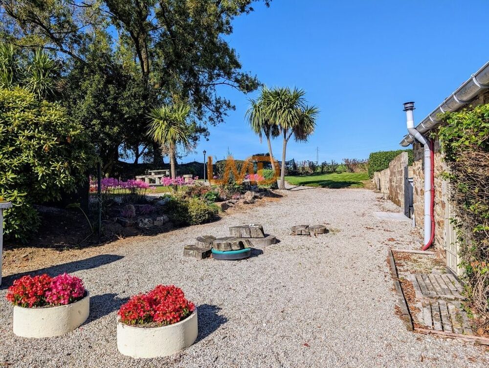 � vendre  Maison Saint-Coulitz (29150)