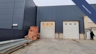  Parking / Garage � louer 320 m�