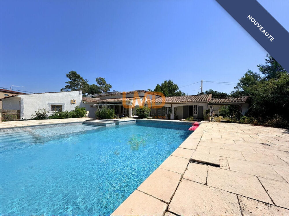 Maison 10 pièces 264 m² · à Tourrettes · 264 m² · 649 000 €