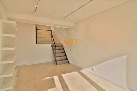 Droit au Bail Tous Commerces - Emplacement n&deg;1 Quai du Port - Pa 69000 83150 Bandol