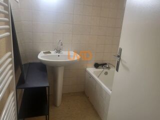  Appartement à louer 3 pièces 45 m²