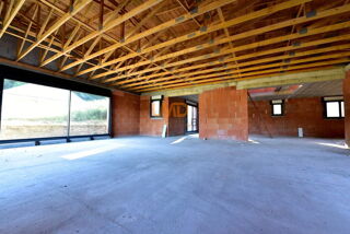  Maison � vendre 5 pi�ces 196 m�