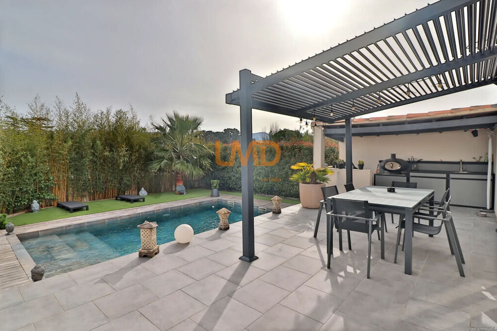 Vente Maison Maison contemporaine 4 chambres Piscine Secteur très recherché Eoures