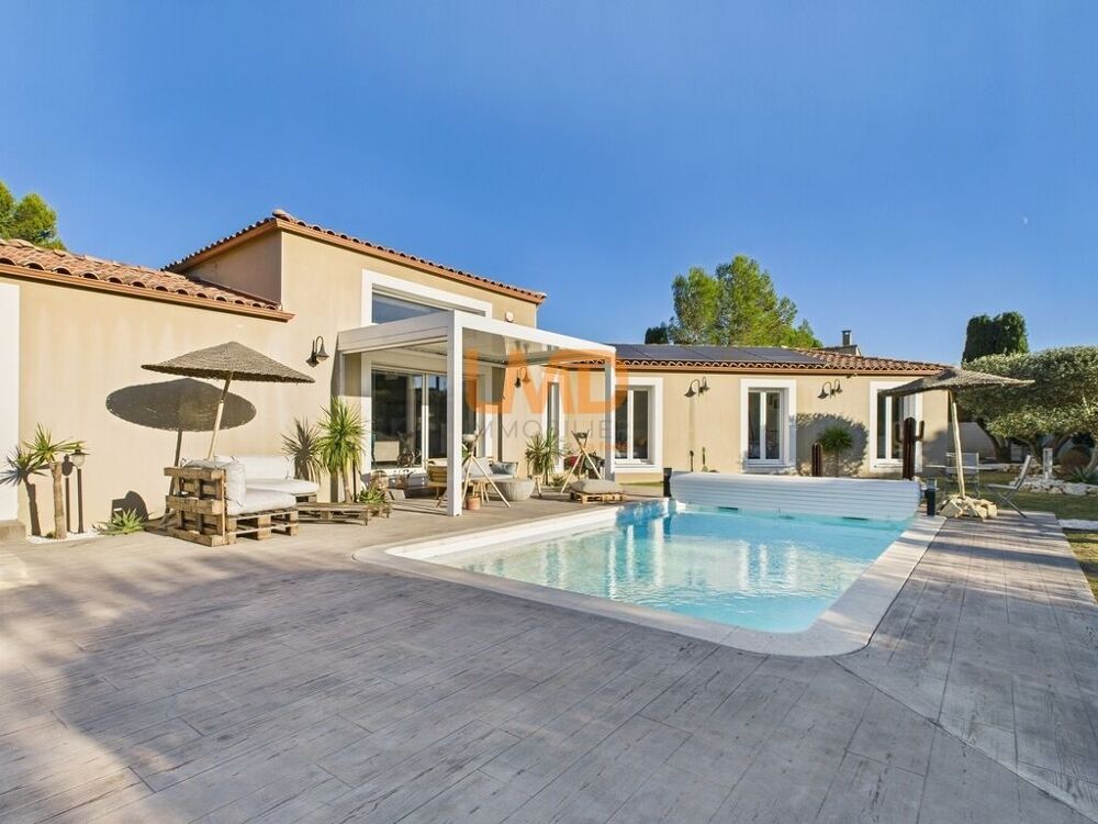propriété contemporaine 5 pièces