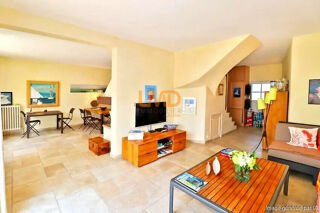  Maison à vendre 12 pièces 225 m²