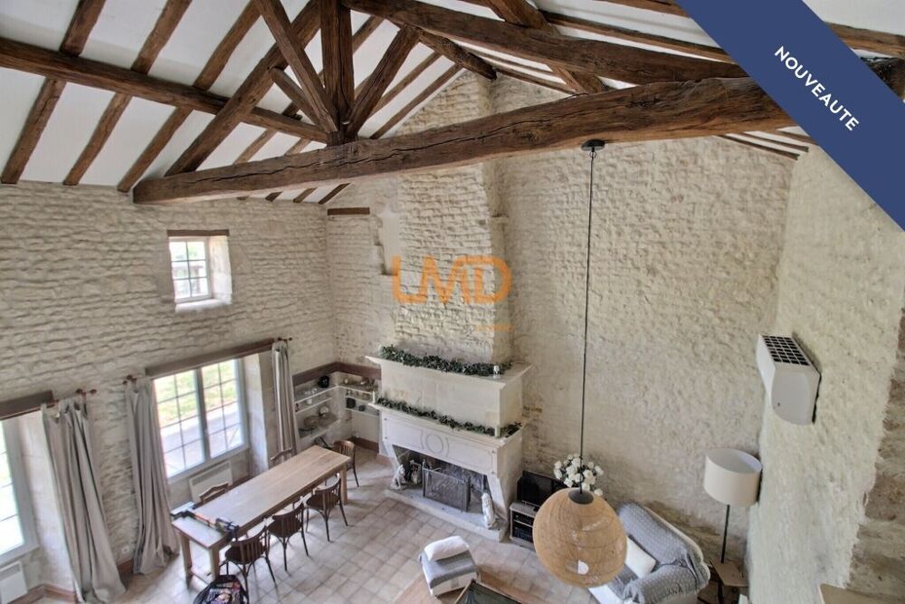 Vente Maison Demeure ancienne rénovée avec piscine Loiré-sur-nie