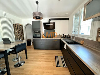  Maison � vendre 9 pi�ces 230 m�