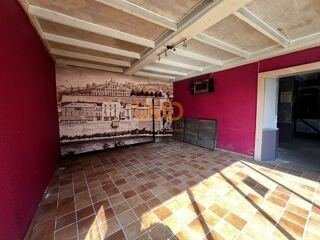  Immeuble à vendre 10 pièces 240 m²