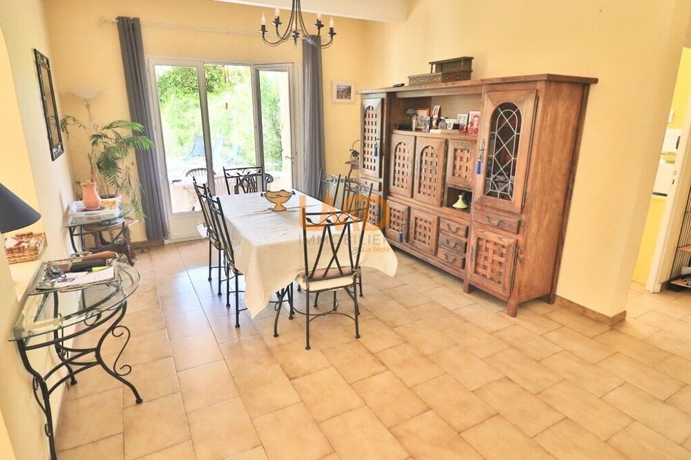� vendre  Maison Saint-Maximin-la-Sainte-Baume (83470)