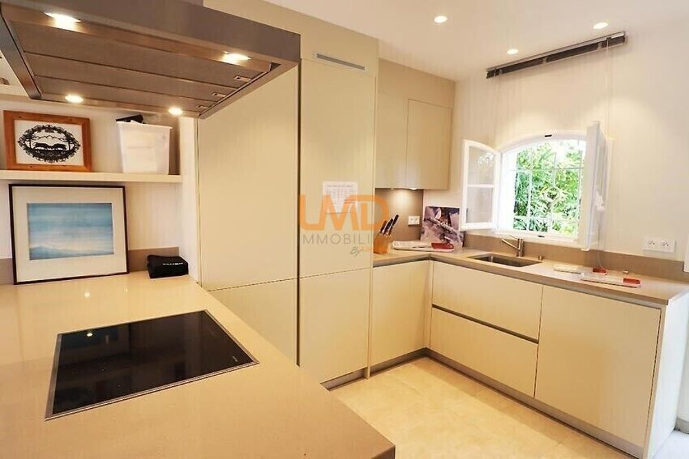 à vendre  Maison Grimaud (83310)