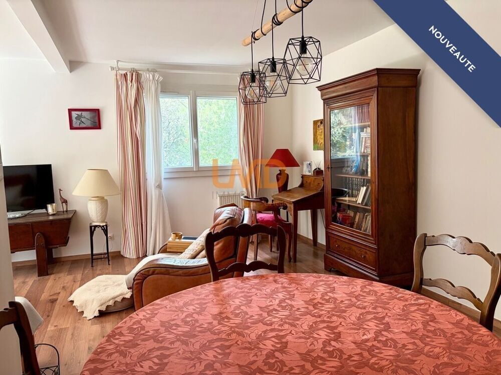 Vente Appartement Nîmes - Joli 3 pièces rénové, ascenseur, parking Nîmes