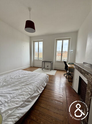  Colocation à louer 6 pièces 145 m²