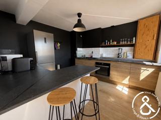  Appartement à louer 2 pièces 92 m²