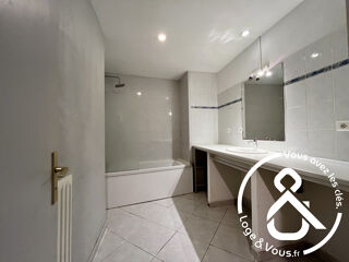  Appartement � louer 3 pi�ces 90 m�