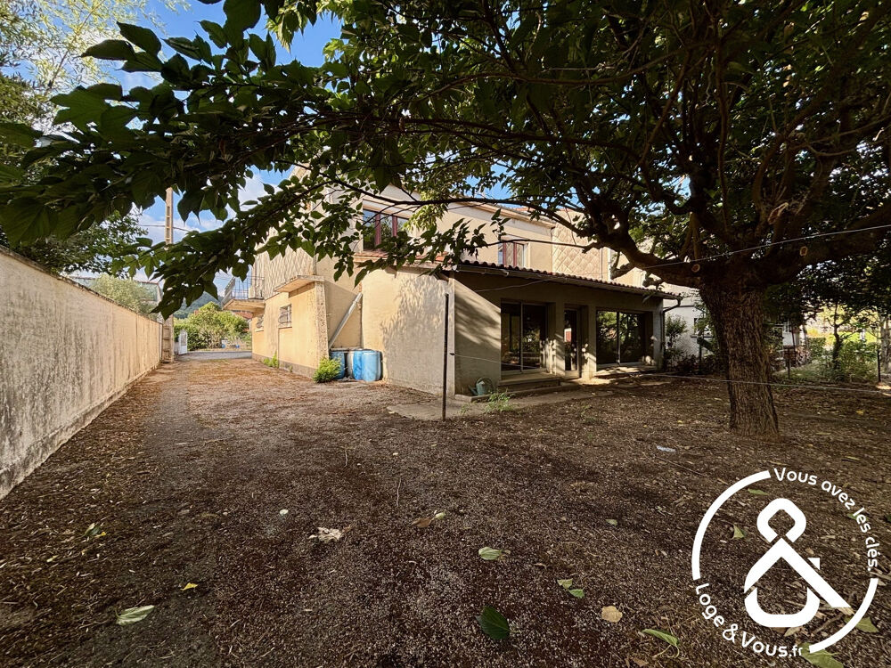 Maison 4 chambres avec garage & jardin