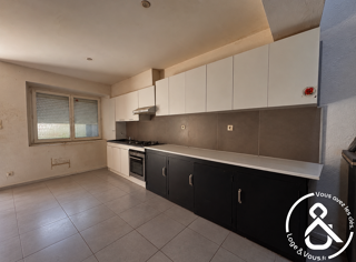Vente Maison Maison au centre du village avec jardin Saix