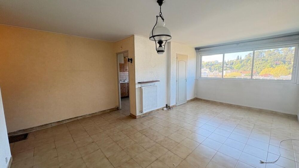 Vente Appartement A VENDRE APPARTEMENT P3 A RENOVER ALES -95000 euros Ales
