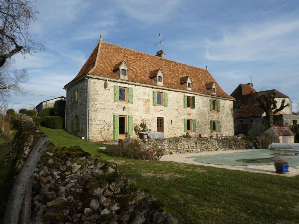 Maison 6 pièces 144 m² · à Lacapelle-Marival · 144 m² · 318 000 €