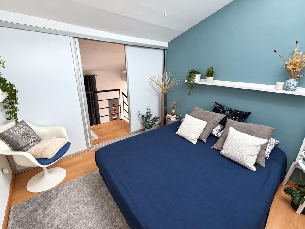 Vente Appartement MONTPELLIER ÉCUSSON – T3/4 DUPLEX – DERNIER ÉTAGE – LUMINEUX ET CALME Montpellier