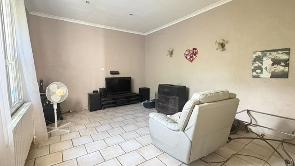 Vente Maison BELLEGARDE CENTRE - MAISON P6 de 142 m2 - ou Immeuble A RENOVER Bellegarde