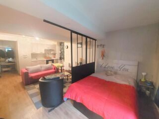  Immeuble à vendre 198 m²