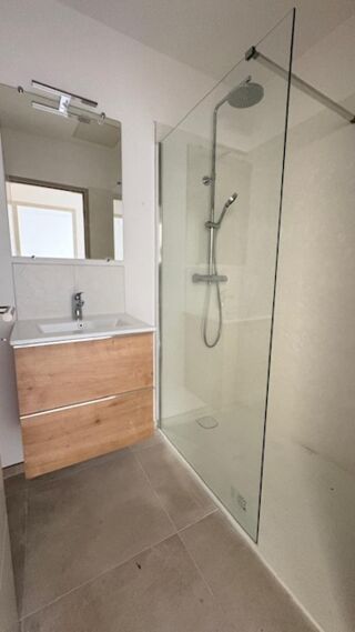  Maison 3 pi�ces 70 m� Nimes