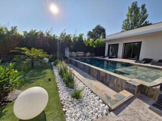  Maison � vendre 5 pi�ces 180 m�