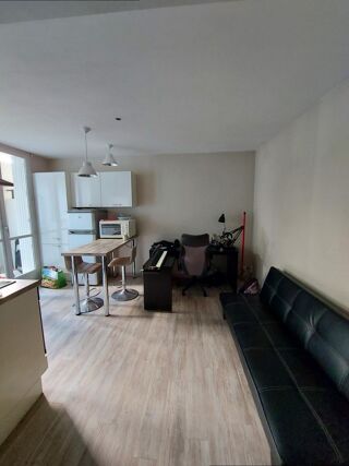  Appartement à louer 2 pièces 30 m²