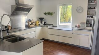  Maison � vendre 8 pi�ces 230 m�