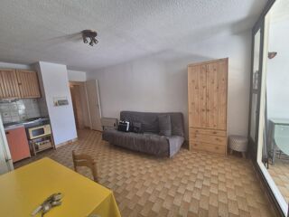 Vente Appartement Vente La Grande-Motte – Appartement avec vue sur le canal et  place de parking La grande-motte