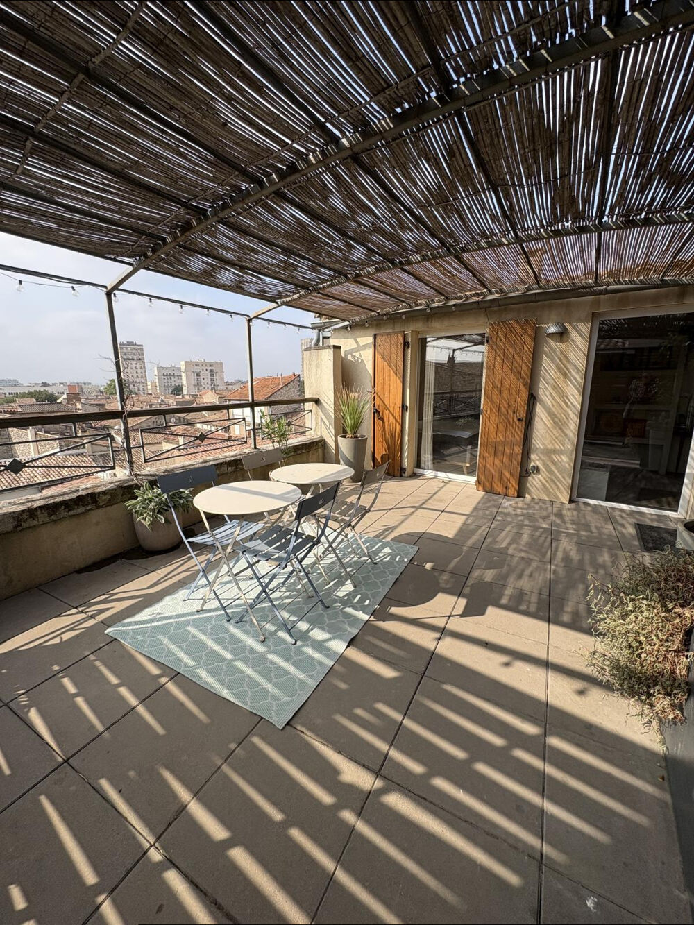 Magnifique P2 meublé avec terrasse panoramique-Quartiers Ecusson / Jean Jaures