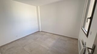  Maison 3 pi�ces 70 m� Nimes