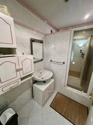  Appartement à louer 3 pièces 72 m²