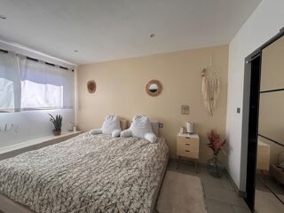  Maison � vendre 4 pi�ces 145 m�