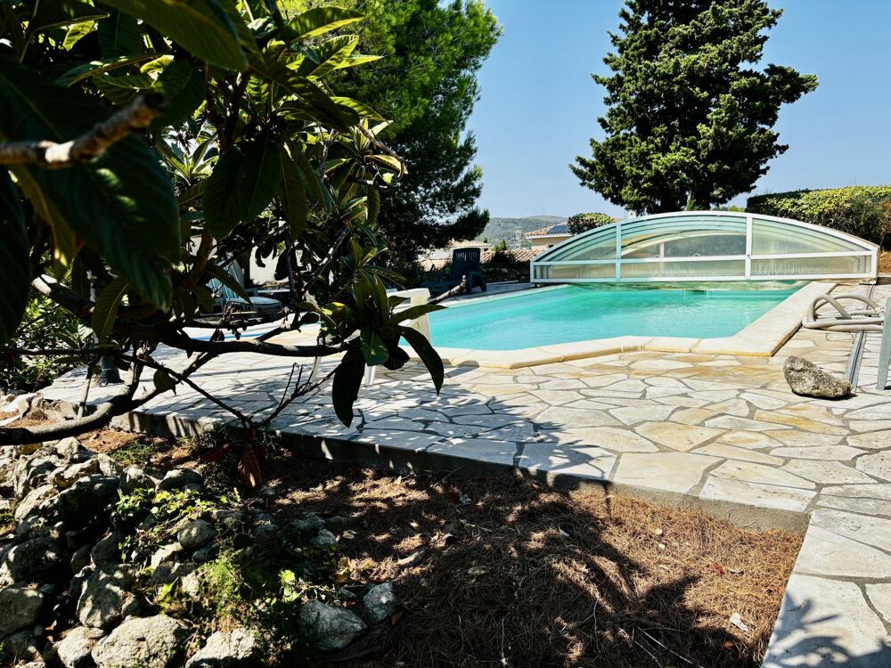 Vente Maison Maison T4 plain pied sur grand terrain arboré Poussan